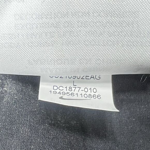Nike Woven Shorts Mens Large Gray Sportswear Heritage Essentials Stone Wash - Picture 10 of 11